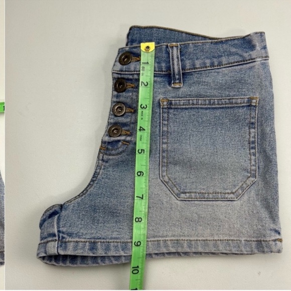 Tommy Hilfiger Vintage denim shorts - Picture 6 of 12